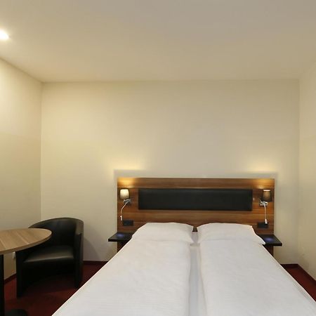 B&B Hotel Berlin-Adlershof Luaran gambar