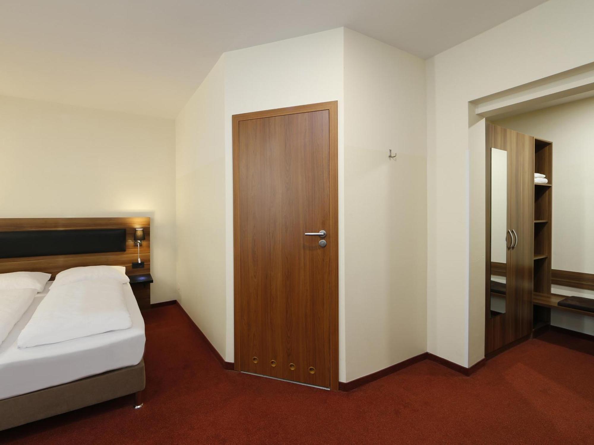 B&B Hotel Berlin-Adlershof Luaran gambar