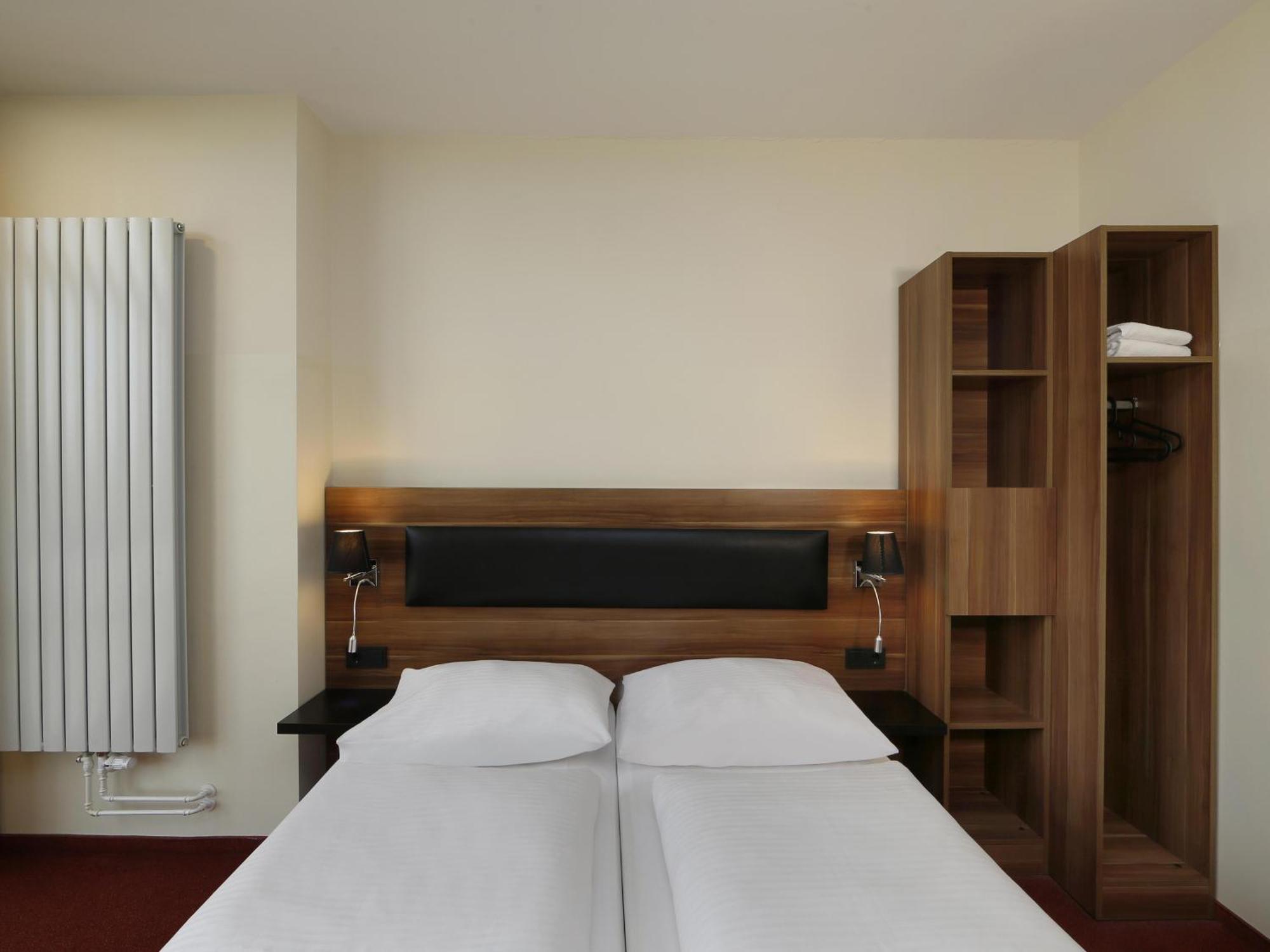B&B Hotel Berlin-Adlershof Luaran gambar