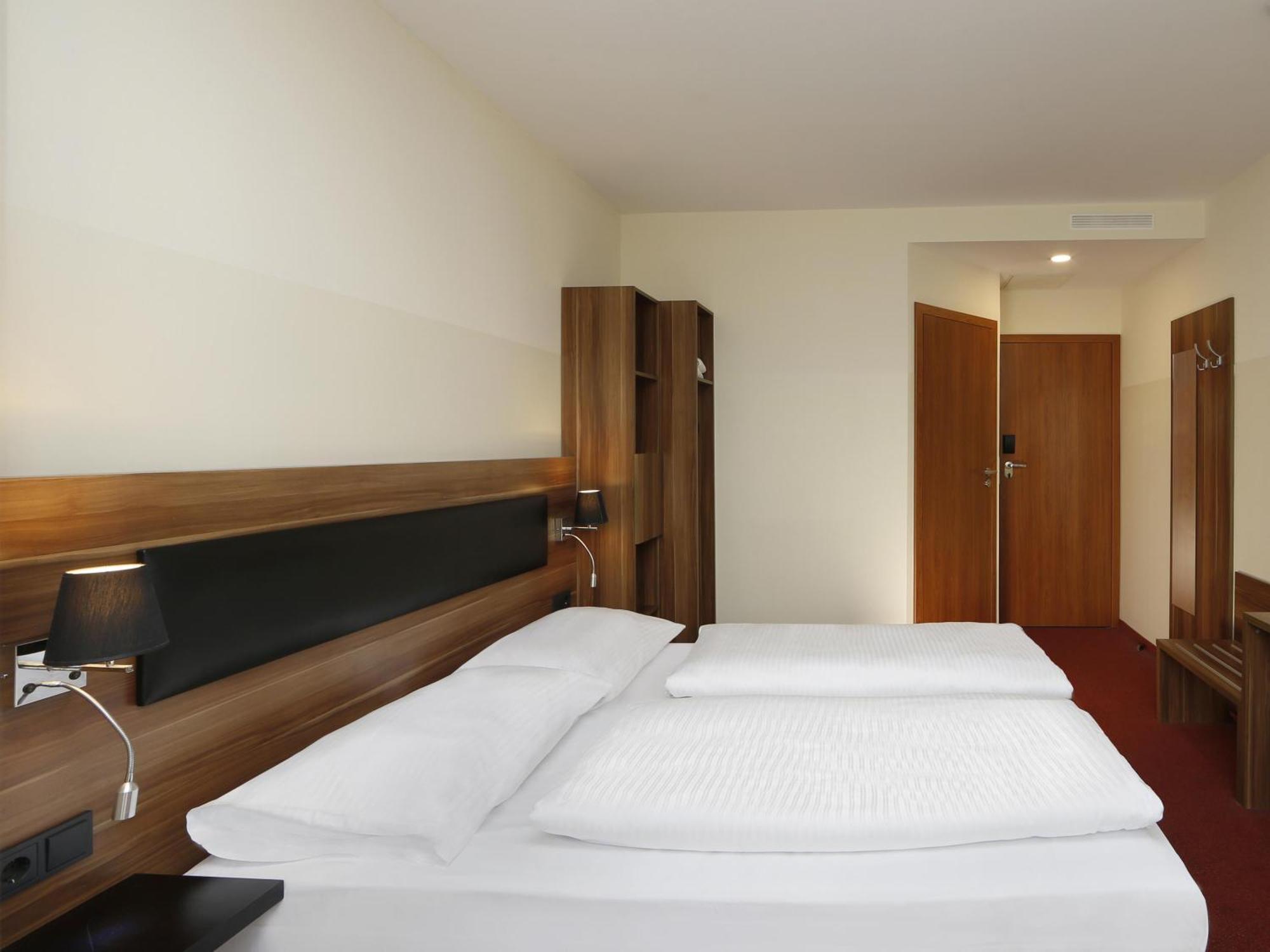 B&B Hotel Berlin-Adlershof Luaran gambar