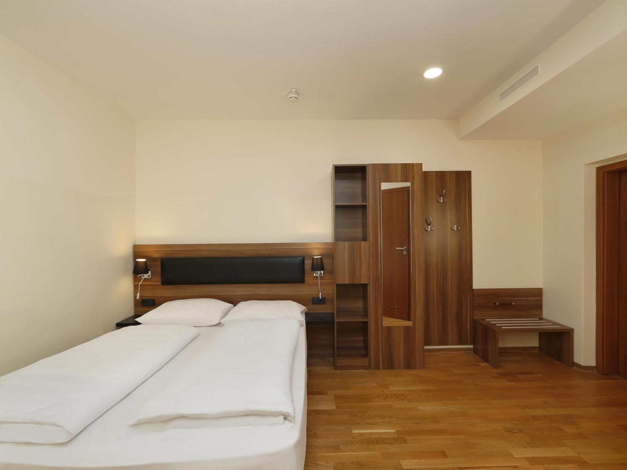B&B Hotel Berlin-Adlershof Luaran gambar